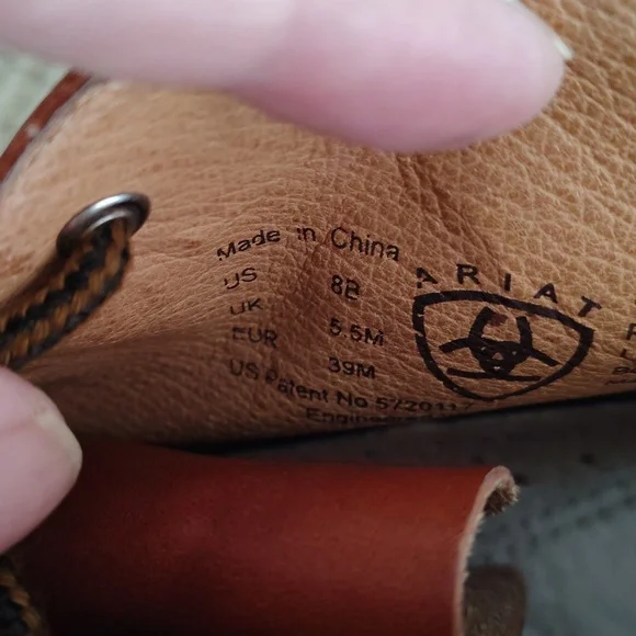 ARIAT Croc Embossed Leather Lace Up Boots Women's 8B - Picture 10 of 15